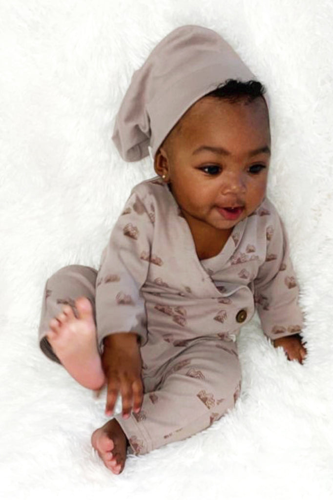 2Pack Organic Baby Kimono Romper and Beanie Gift Set